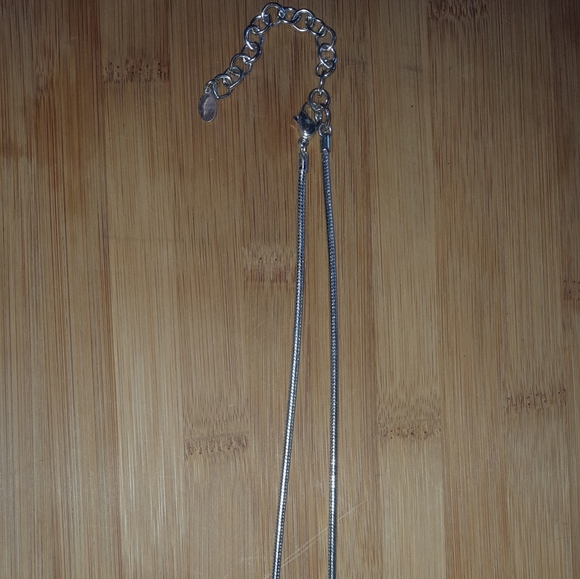 Necklace - Picture 5 of 6